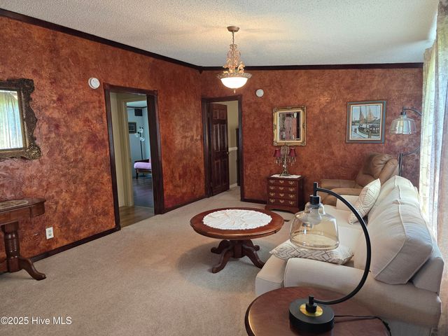 1391 Schoolhouse Road, Elizabeth City, NC 27909