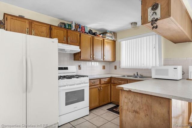 21731 Concord Street, Southfield, MI 48076