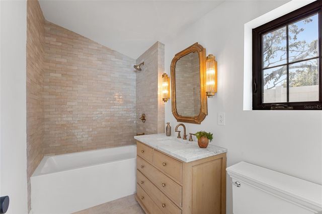 706 W AMELIA AVENUE, Tampa, FL 33602