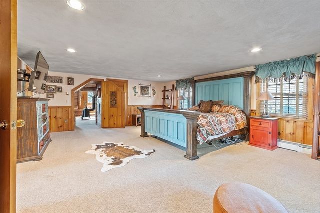 57 Highview St, Fitchburg, MA 01420