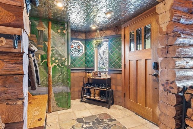 57 Highview St, Fitchburg, MA 01420