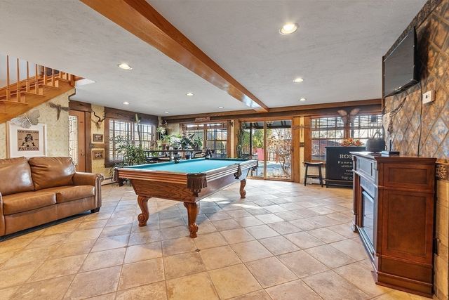 57 Highview St, Fitchburg, MA 01420