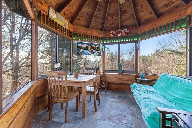 57 Highview St, Fitchburg, MA 01420