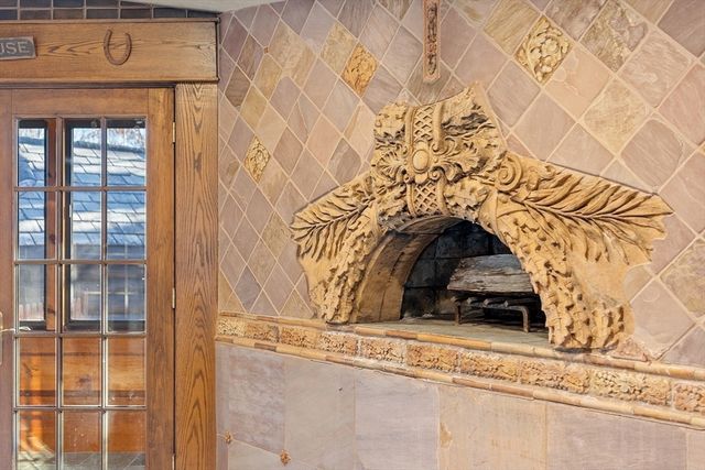 57 Highview St, Fitchburg, MA 01420