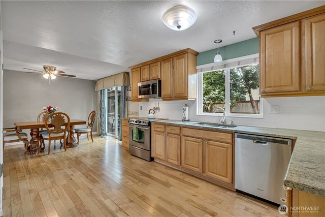 3121 SW 313th Place, Federal Way, WA 98023