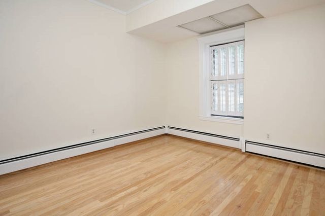 185 Chestnut Hill Ave 3, Boston, MA 02135