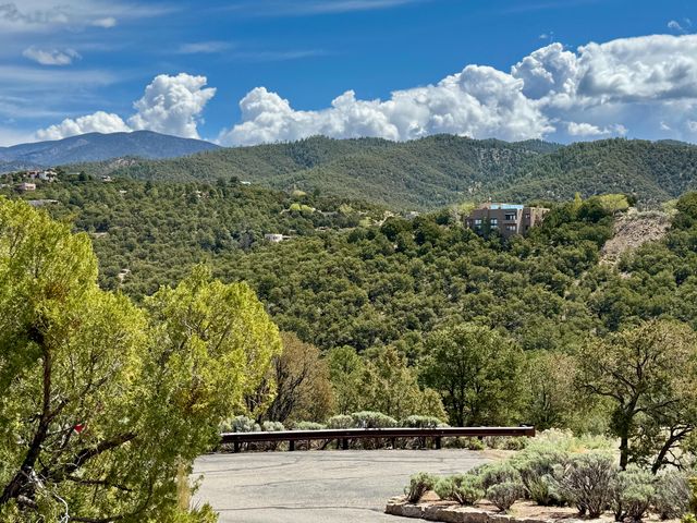 1083 S Summit Ridge, Santa Fe, NM 87501