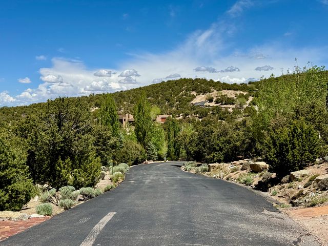 1083 S Summit Ridge, Santa Fe, NM 87501