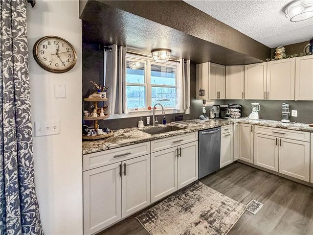 225 Crescent Drive, Lincoln, MO 65338