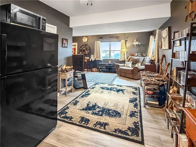 225 Crescent Drive, Lincoln, MO 65338