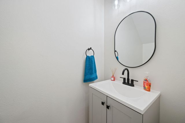 18634 Artesian Way, Humble, TX 77346