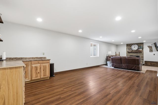 7261 SAVANNAH LN, Summerset, SD 57718