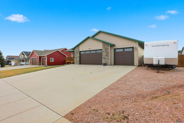 7261 SAVANNAH LN, Summerset, SD 57718