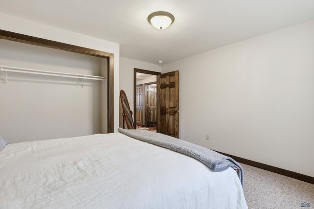 7261 SAVANNAH LN, Summerset, SD 57718