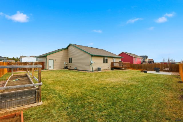 7261 SAVANNAH LN, Summerset, SD 57718