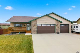 7261 SAVANNAH LN, Summerset, SD 57718