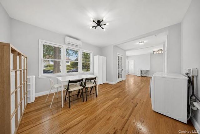 167-16 43rd Avenue, Flushing, NY 11358