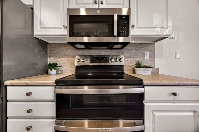 555 Vallombrosa Avenue 14, Chico, CA 95926