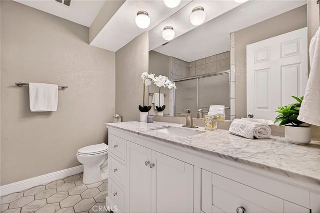 555 Vallombrosa Avenue 14, Chico, CA 95926