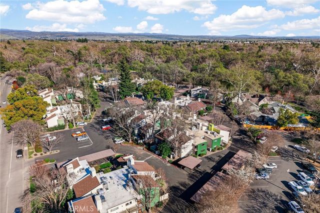 555 Vallombrosa Avenue 14, Chico, CA 95926