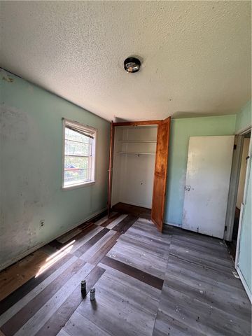 1003 E F Street, Russellville, AR 72801