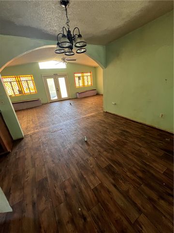 1003 E F Street, Russellville, AR 72801