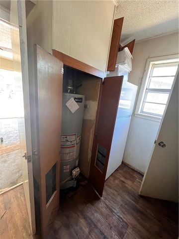 1003 E F Street, Russellville, AR 72801