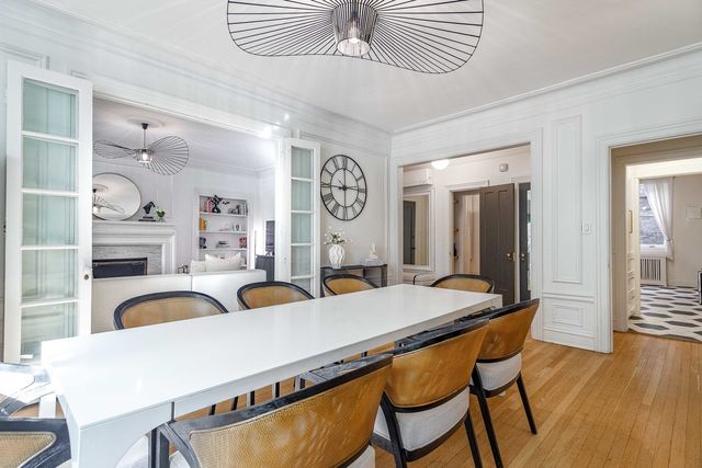 450 W Surf Street 1, Chicago, IL 60657