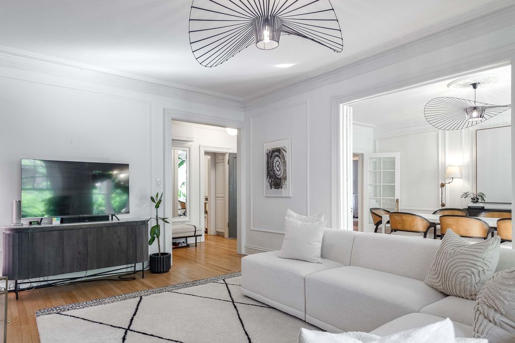 450 W Surf Street 1, Chicago, IL 60657 — photo 4
