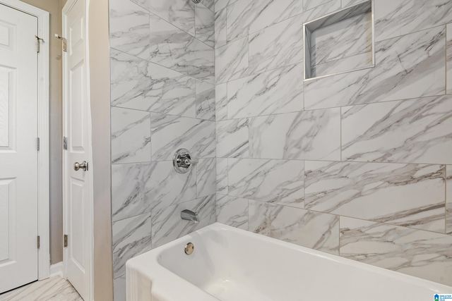 2036 PERSHING ROAD, Birmingham, AL 35214