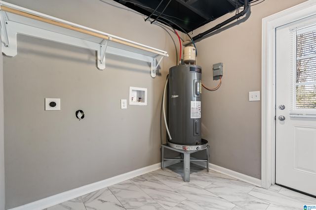 2036 PERSHING ROAD, Birmingham, AL 35214