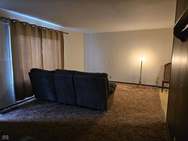 1011 N Michigan Street, Greenfield, IN 46140