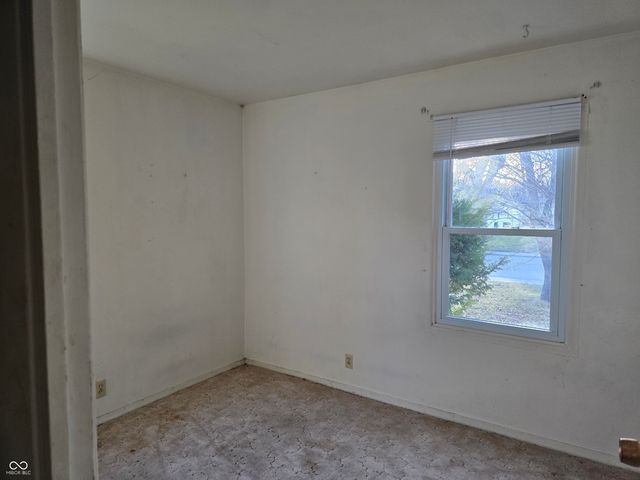 1011 N Michigan Street, Greenfield, IN 46140