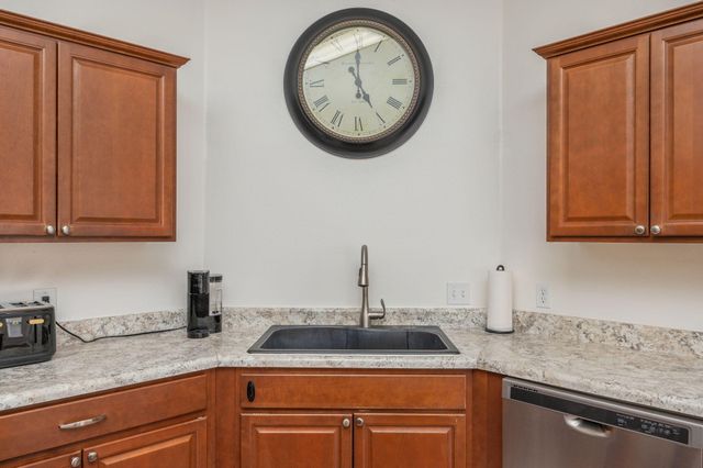 407 Bobby Drive, Crestview, FL 32536