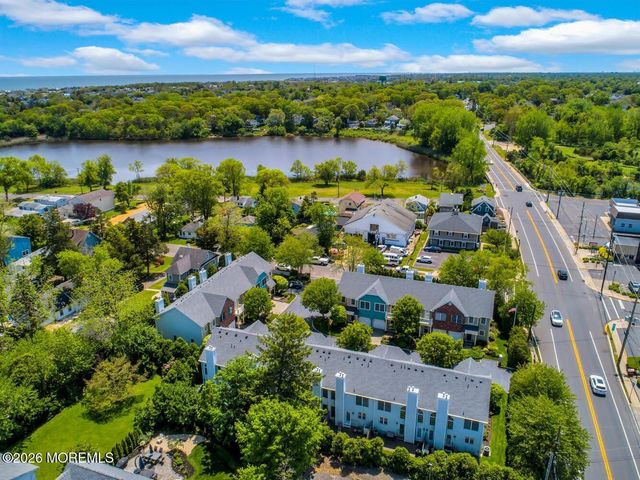 7 Waterford Way, Spring Lake Heights, NJ 07762