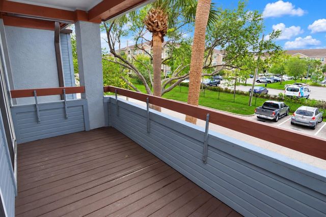 10265 GANDY BOULEVARD N 704, St Petersburg, FL 33702