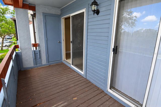 10265 GANDY BOULEVARD N 704, St Petersburg, FL 33702