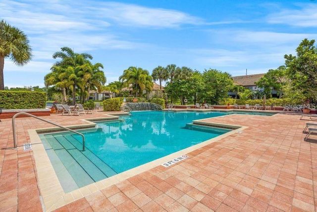 10265 GANDY BOULEVARD N 704, St Petersburg, FL 33702