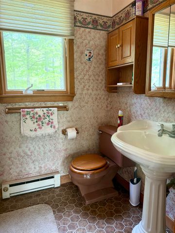 13 Country Road, Hampstead, NH 03826