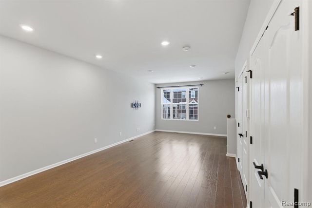 217 Sydney, Plymouth, MI 48170