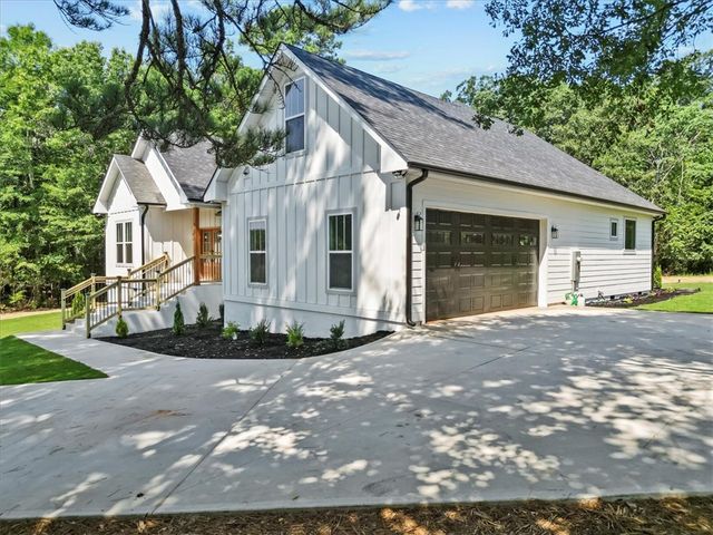 711 Concord Road, Anderson, SC 29621
