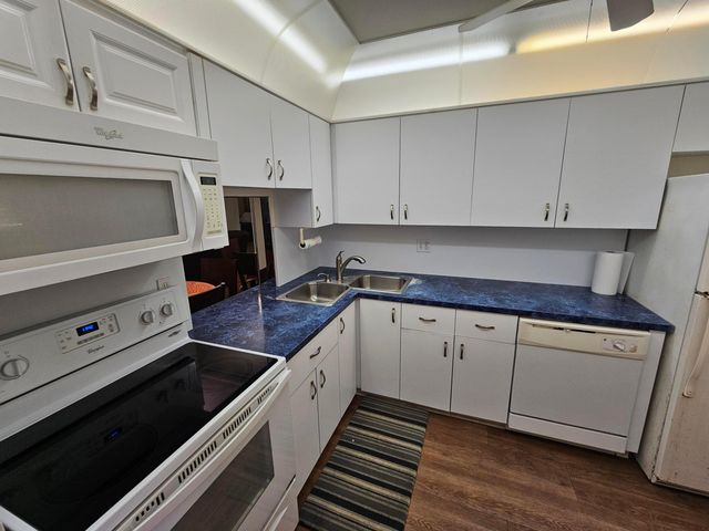 6200 NW 62nd Street, Tamarac, FL 33319