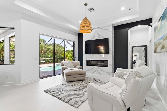8051 36TH STREET CIRCLE E, Sarasota, FL 34243