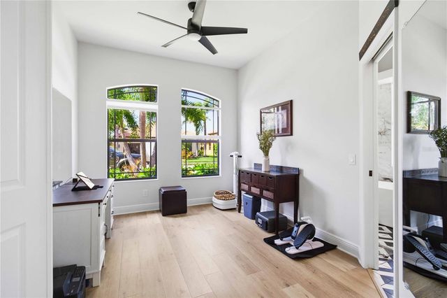 8051 36TH STREET CIRCLE E, Sarasota, FL 34243