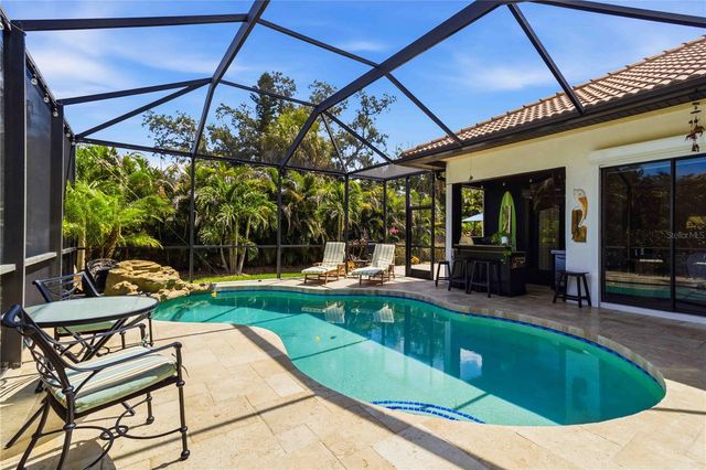 8051 36TH STREET CIRCLE E, Sarasota, FL 34243