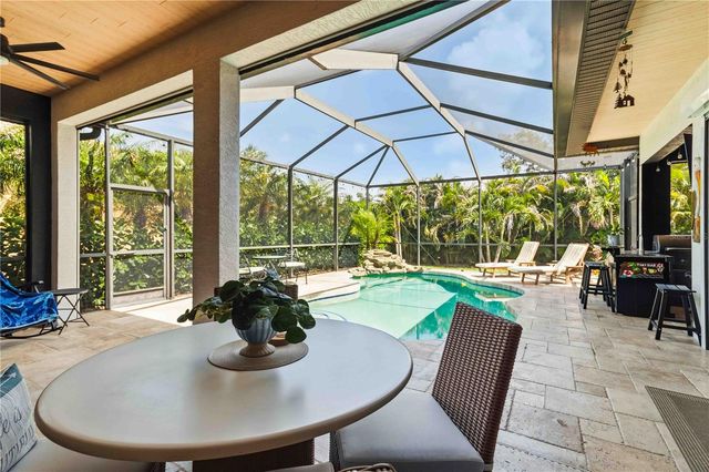 8051 36TH STREET CIRCLE E, Sarasota, FL 34243