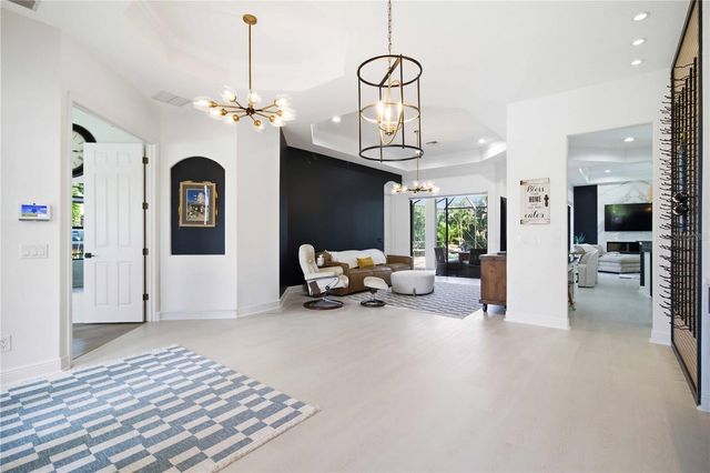 8051 36TH STREET CIRCLE E, Sarasota, FL 34243
