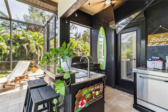 8051 36TH STREET CIRCLE E, Sarasota, FL 34243