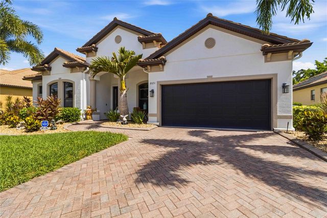 8051 36TH STREET CIRCLE E, Sarasota, FL 34243