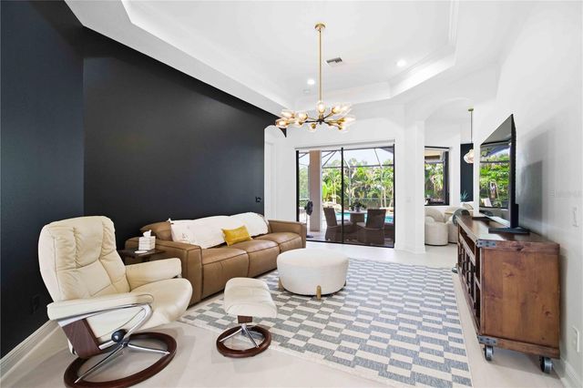 8051 36TH STREET CIRCLE E, Sarasota, FL 34243